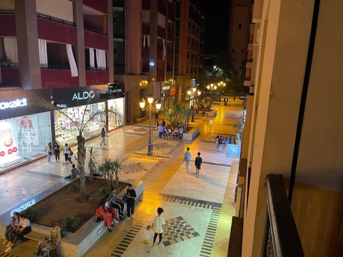 Appartement Haut Standing Gueliz Plaza Avec Vue Marraquexe Exterior foto